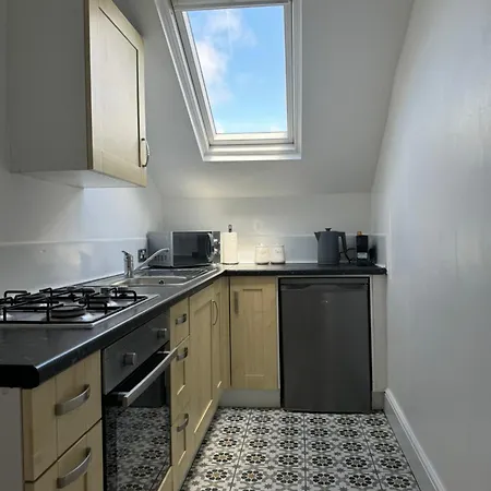 The Eaves - Victorian Second Floor, Open Plan Apartment Southport Exterior photo